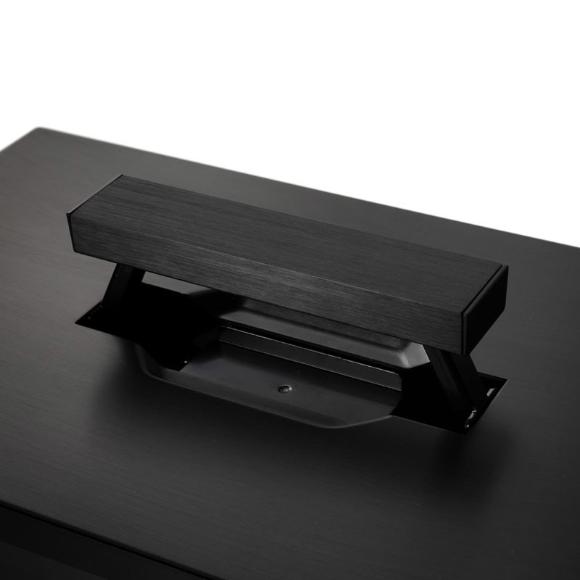 Lian Li TU 150 Black (TG Version) Mini-ITX aluminium chassis with  tempered glass side panel.