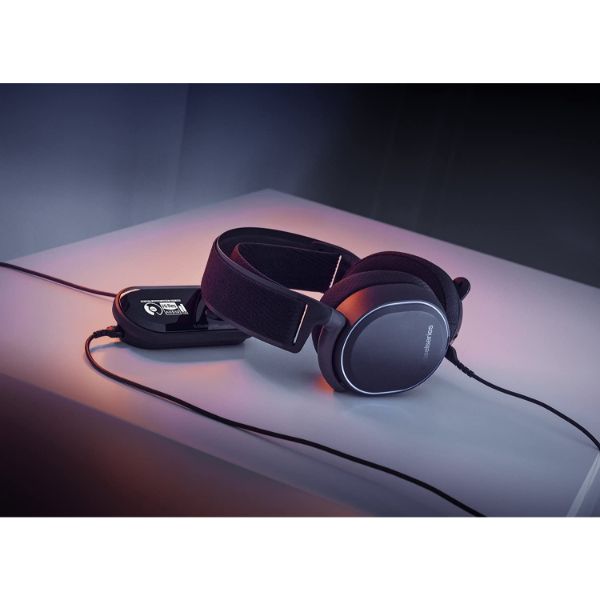 SteelSeries Arctis Pro + GameDAC Wired Gaming Headset - Certified Hi-Res Audio - Dedicated DAC and Amp - for PS4 and PC - Black